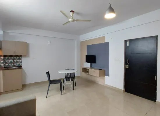 B003: Fully furnished 1 BHK Flat for rent in Whitefield | Kots Une